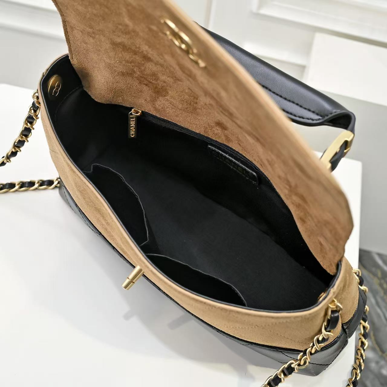 185RC1BDE Stylish leather bag