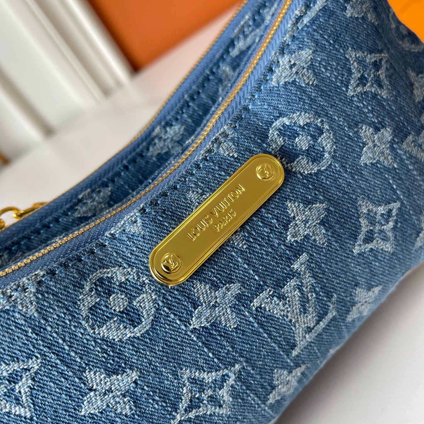 15RE30BDE Stylish bag