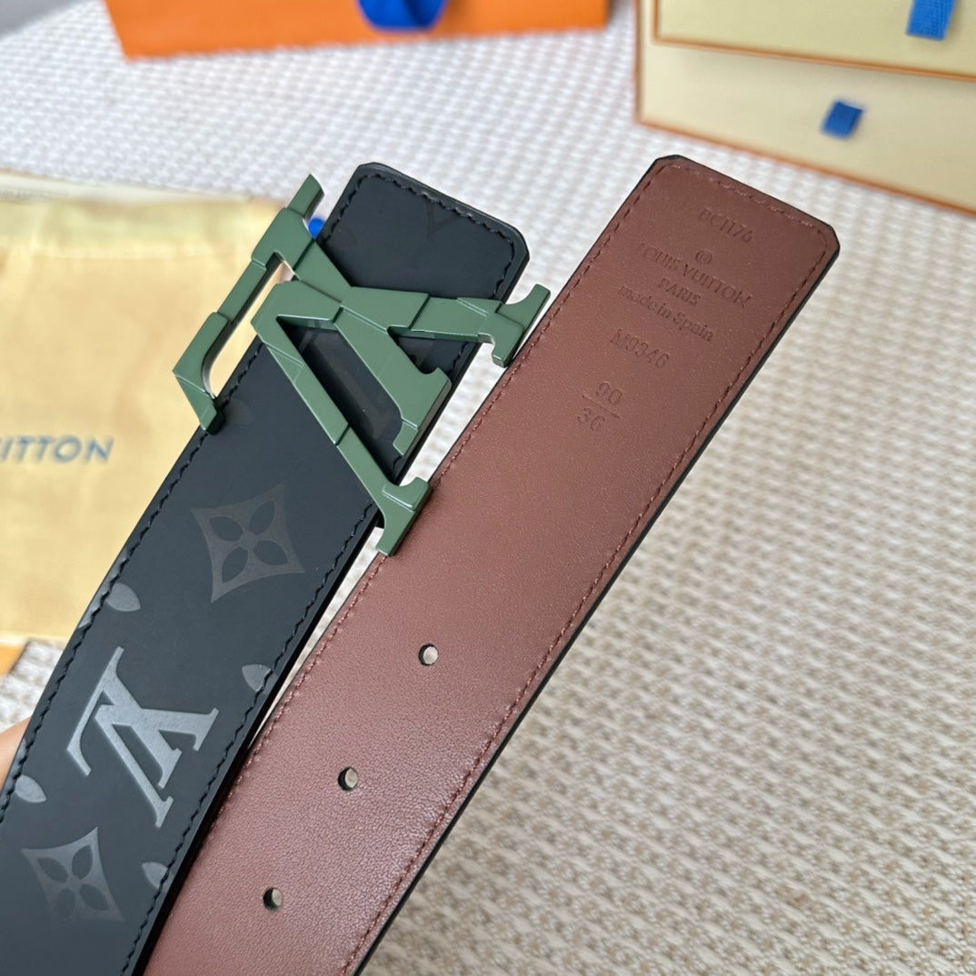 14E150PDE Stylish High quality belt With full package