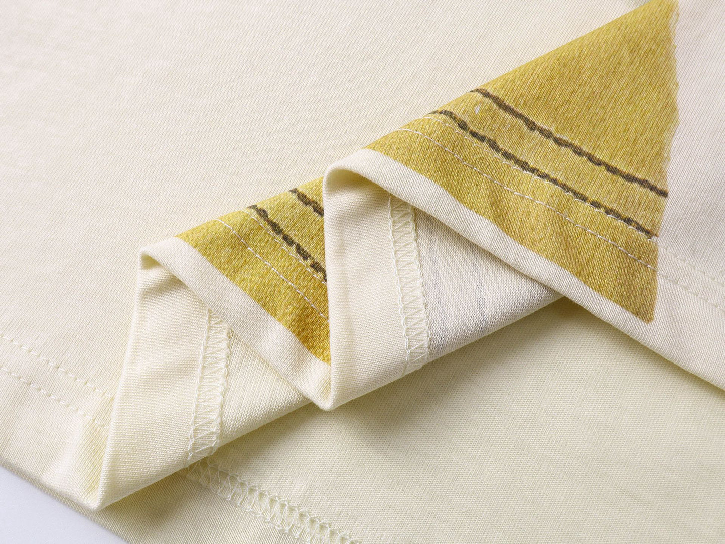 165NB34UDE Stylish T-shirt