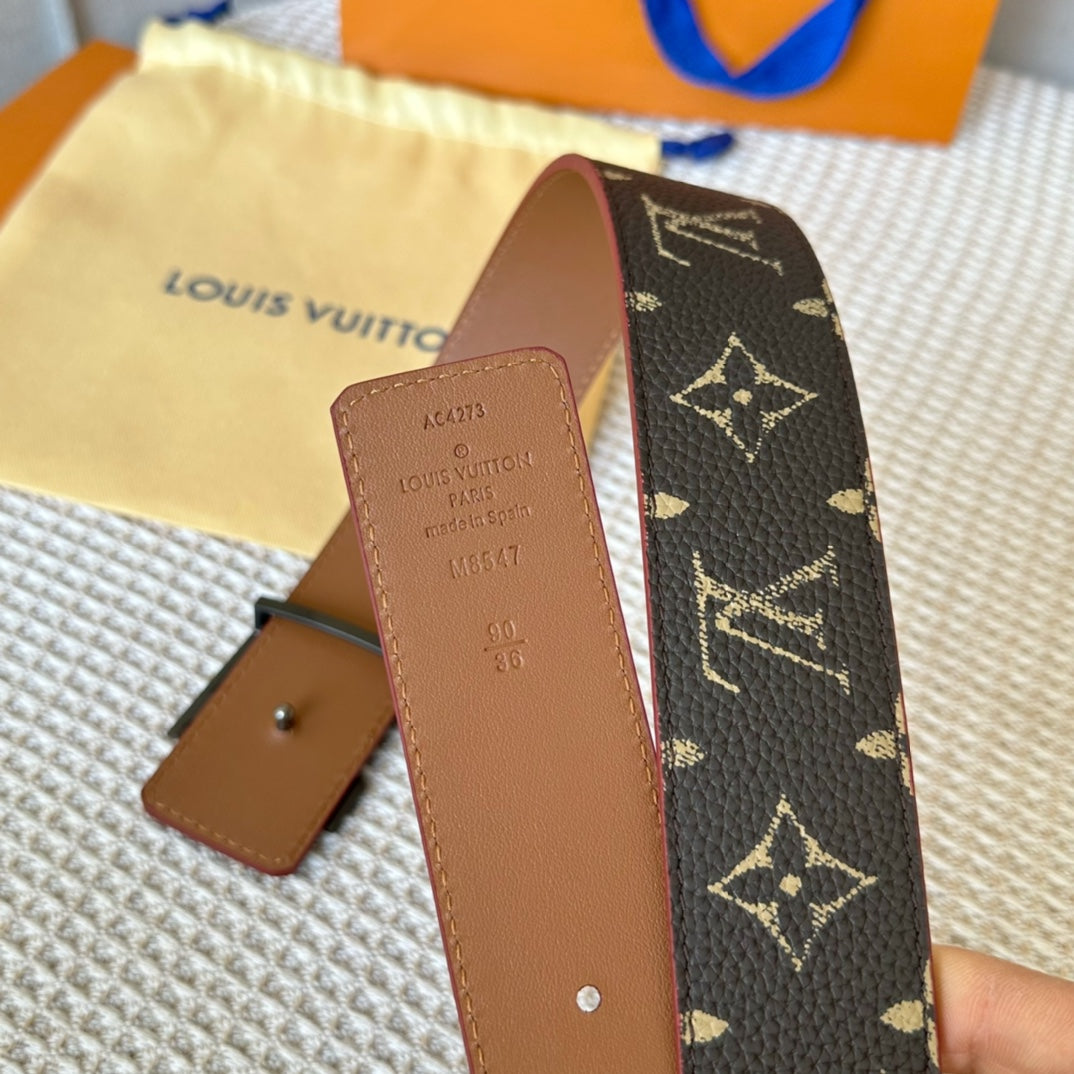 14E131PDE Stylish High quality belt With full package