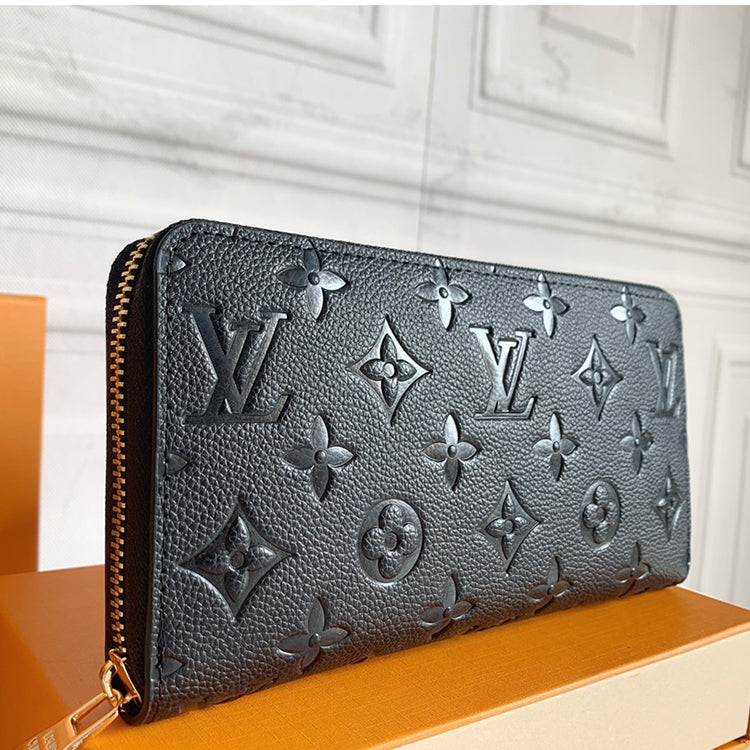 1E06BDE Stylish leather wallets