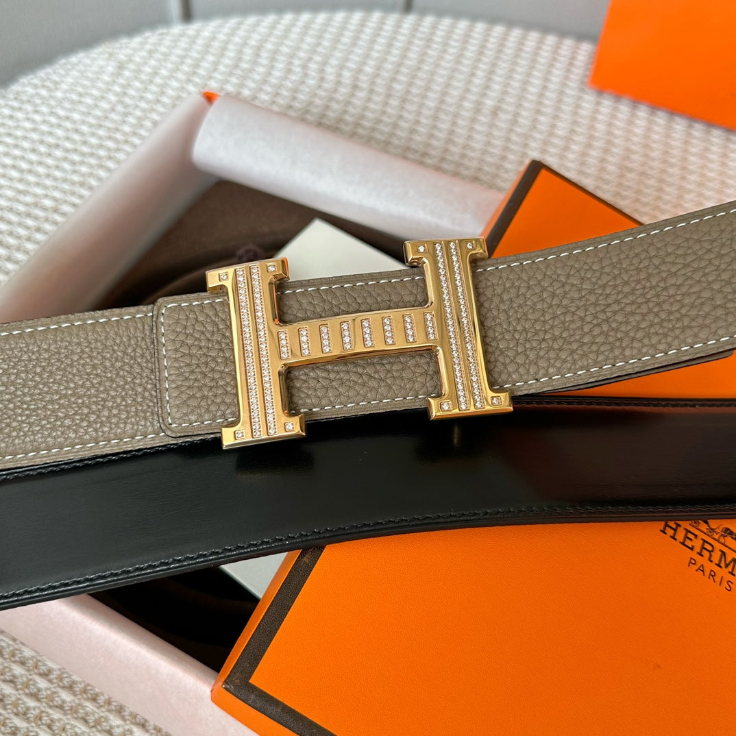 14H50PDE Stylish High quality belt With full package