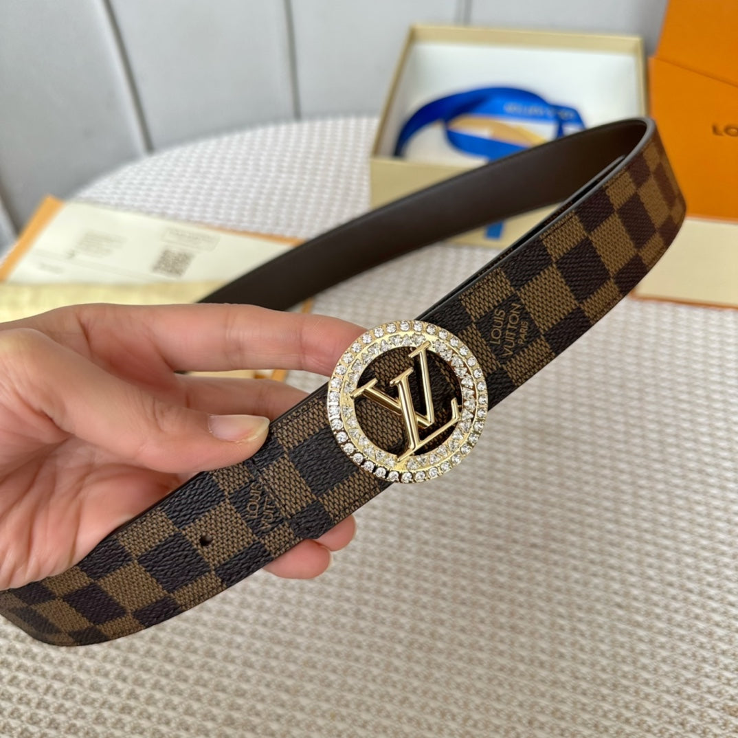 14E128PDE Stylish High quality belt With full package