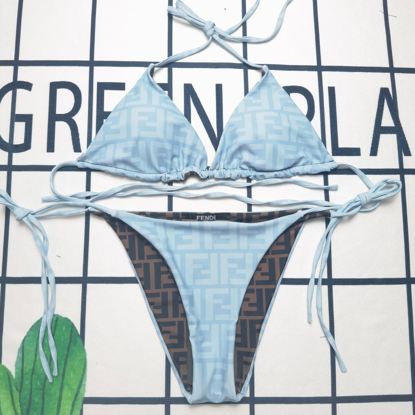 14F36YDE Stylish Bikini swimsuit