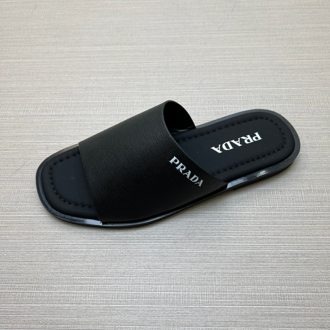 54PD72ZDE Stylish slippers
