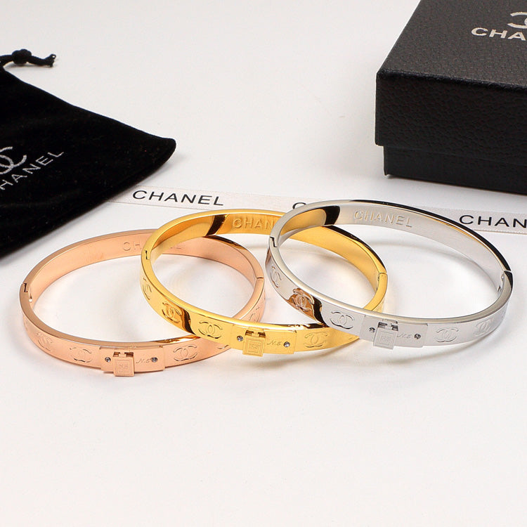 BC1KDE Stylish Bracelets
