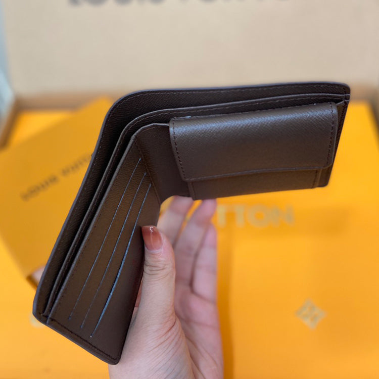3E06BDE Stylish leather wallets