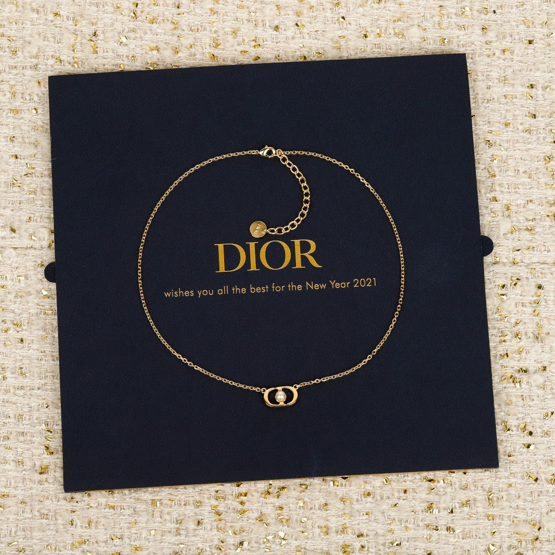 175RD87XDE Stylish Necklace
