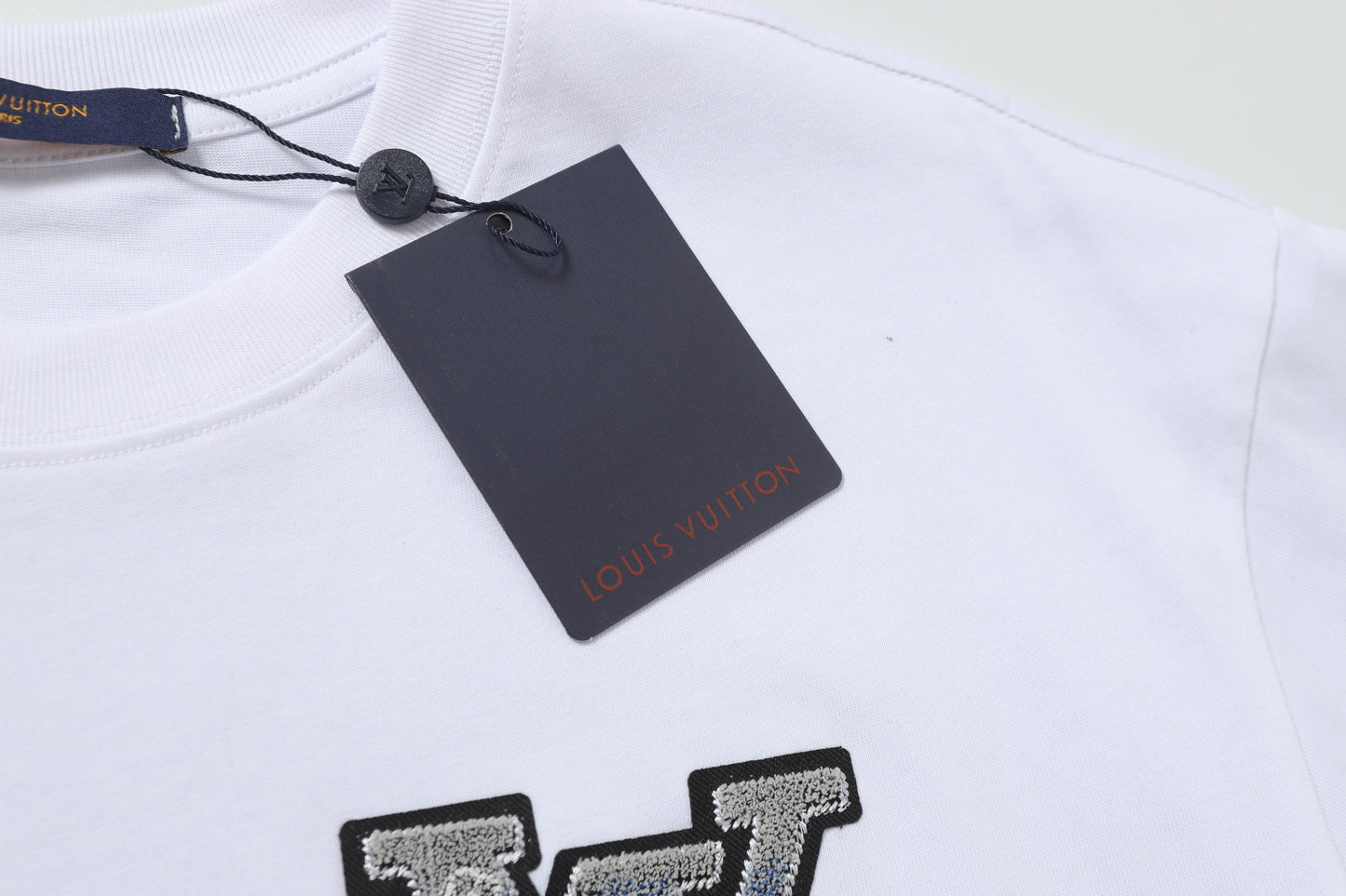 145RE166UDE Stylish T-shirt