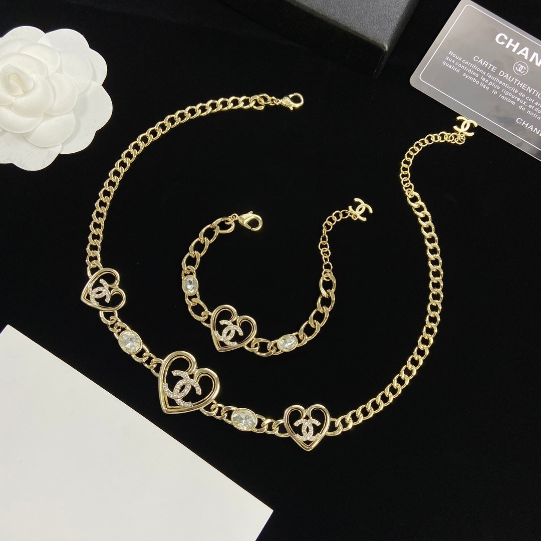 1NC115XDE Stylish Necklaces Bracelets
