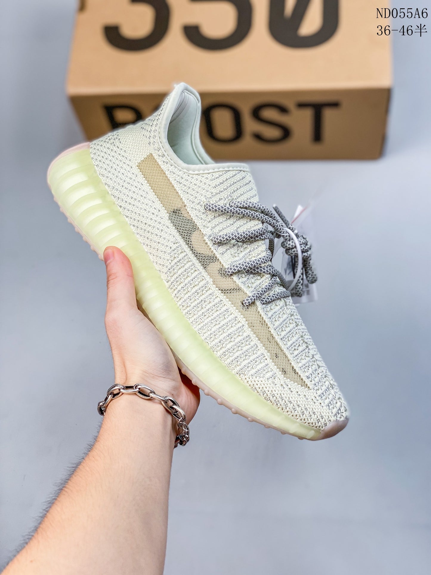 4YA74ZDE Stylish Sneakers (No Box, August-October Big Sale)