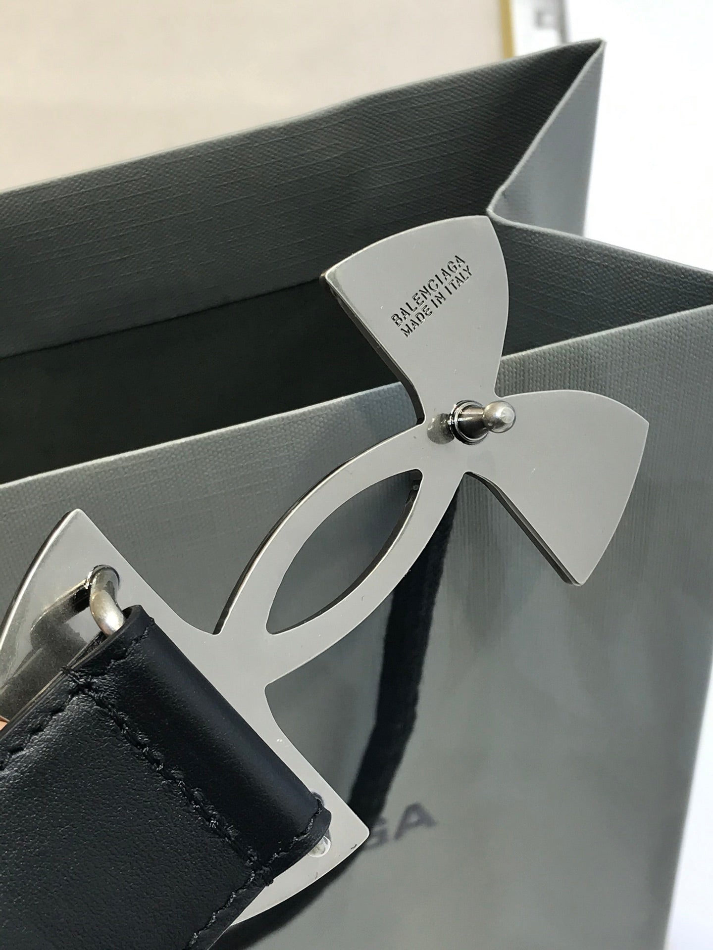 255RJ1PDE Stylish High quality belt With full package