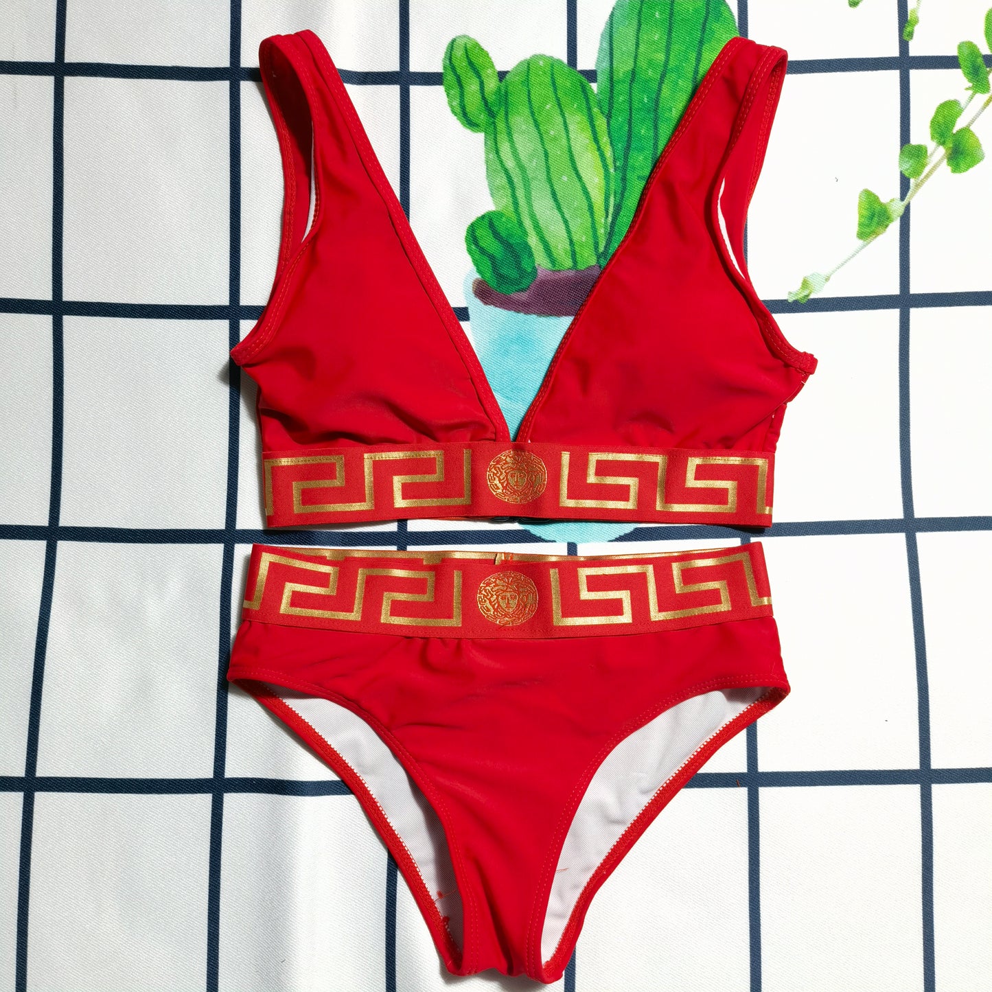 14V233YDE Stylish Bikini swimsuit