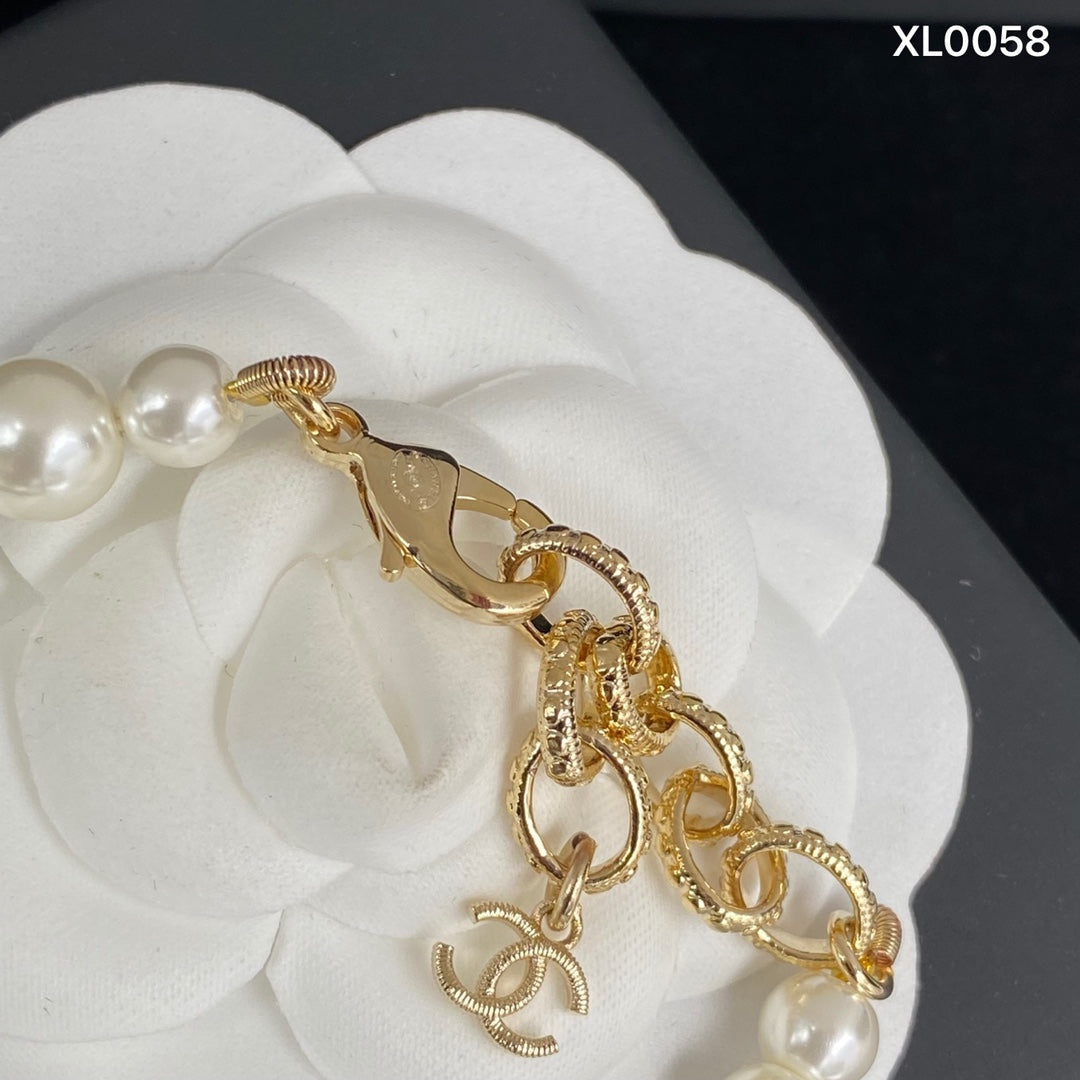 1NC222KDE Stylish Bracelet
