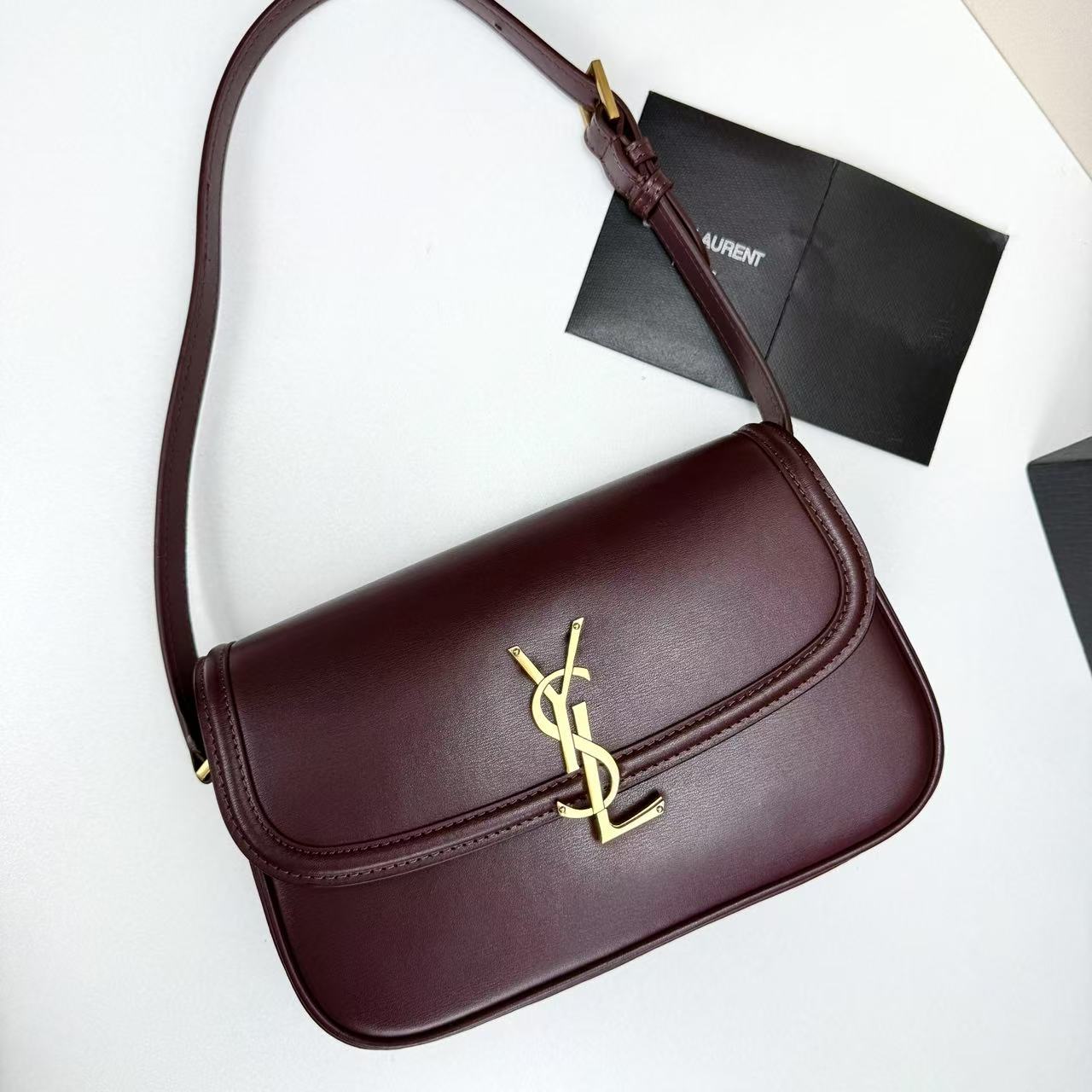 15RSL54BDE Stylish leather bag