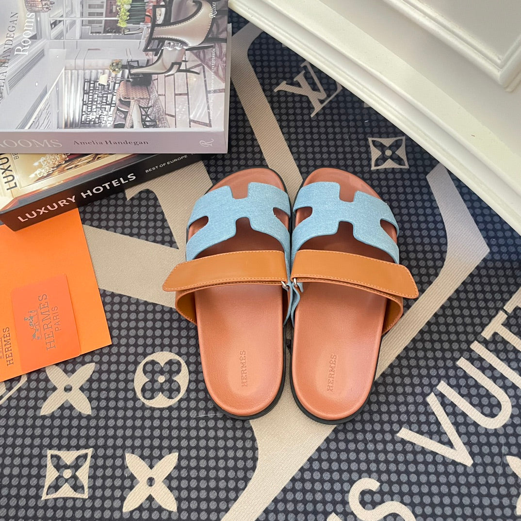 14H2ZDE Stylish sandals