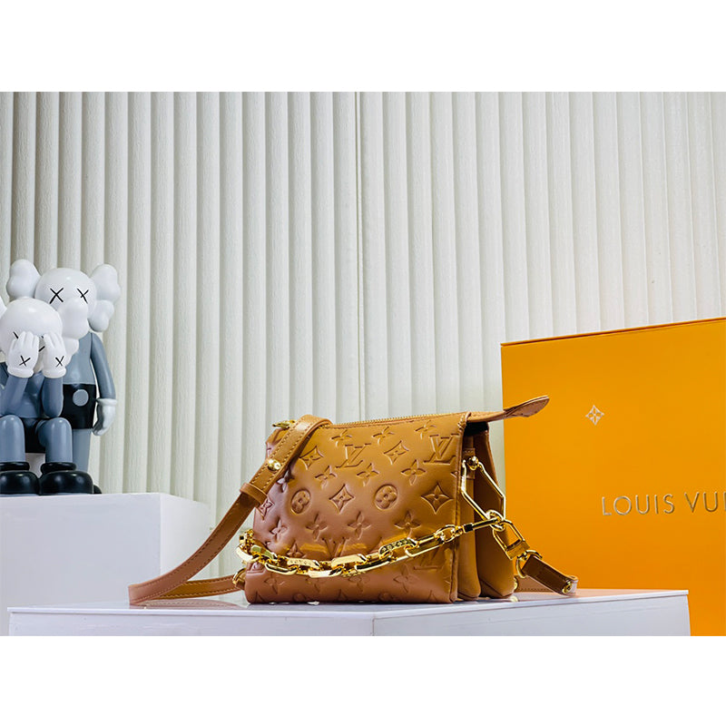 3E160BDE Stylish leather bag