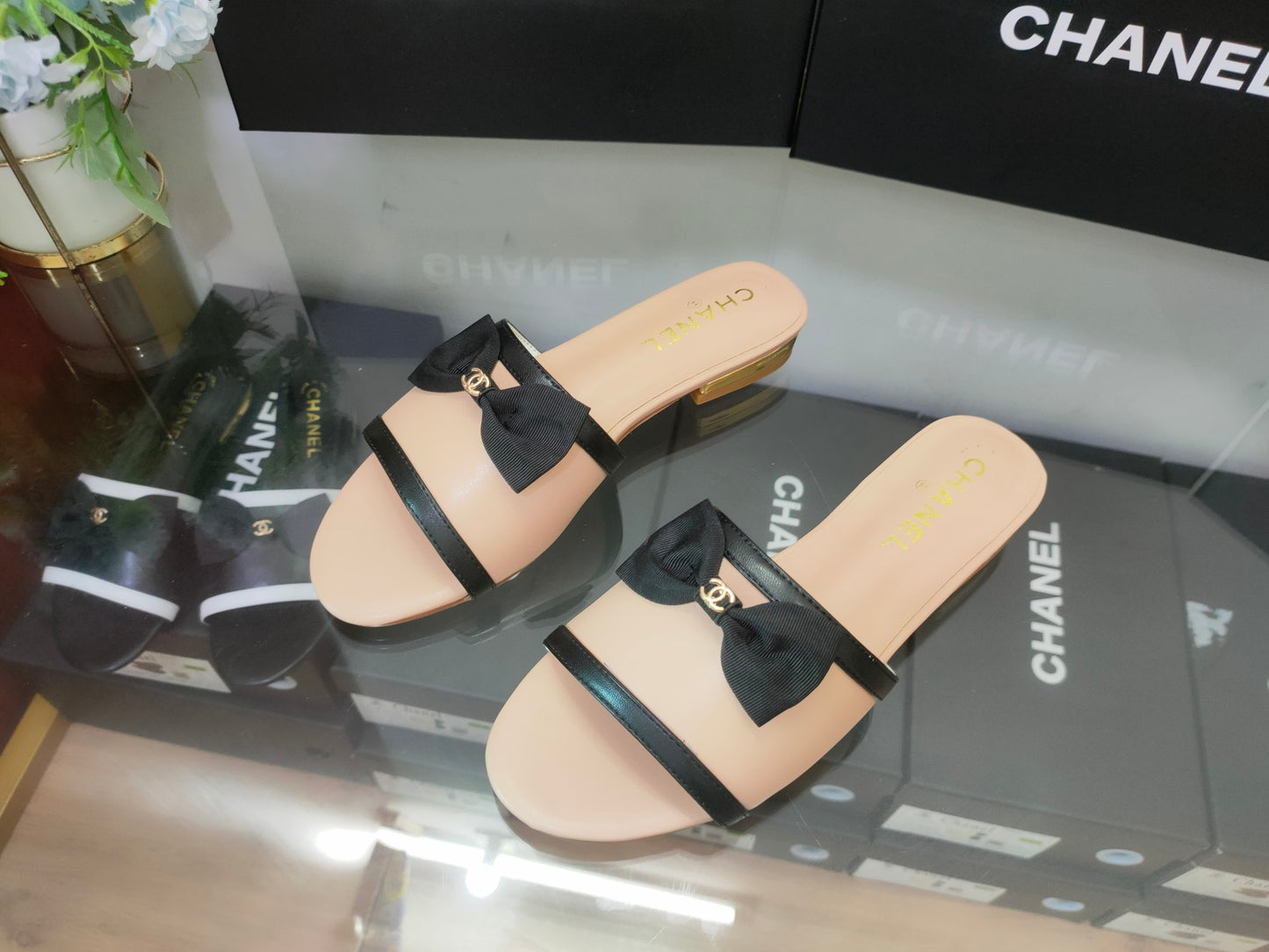 14C31ZDE Stylish slippers