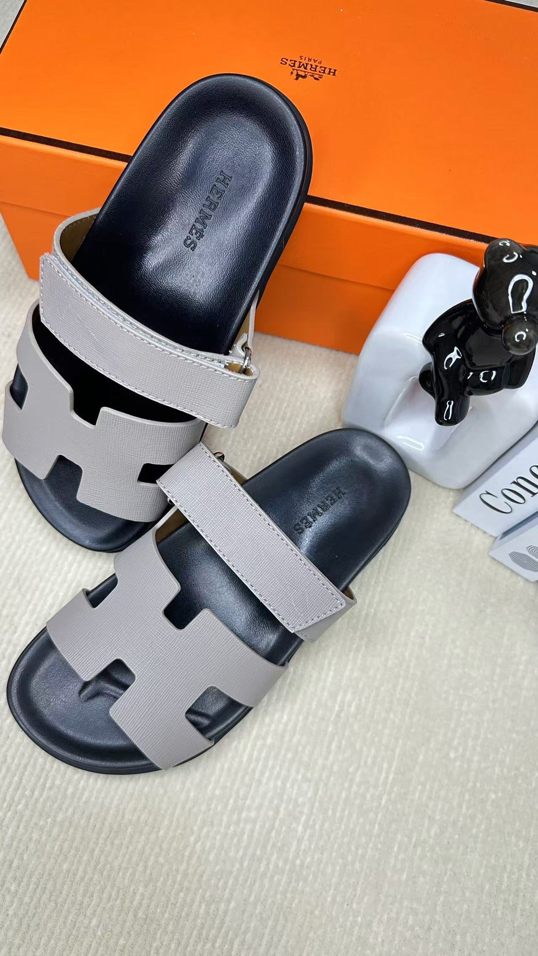 255QH26ZDE Stylish leather shoes