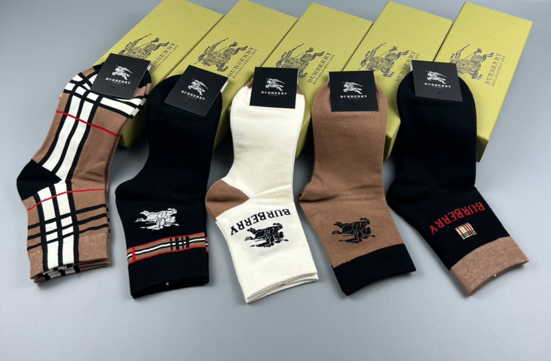 235QR67SDE Stylish socks(5 pairs )