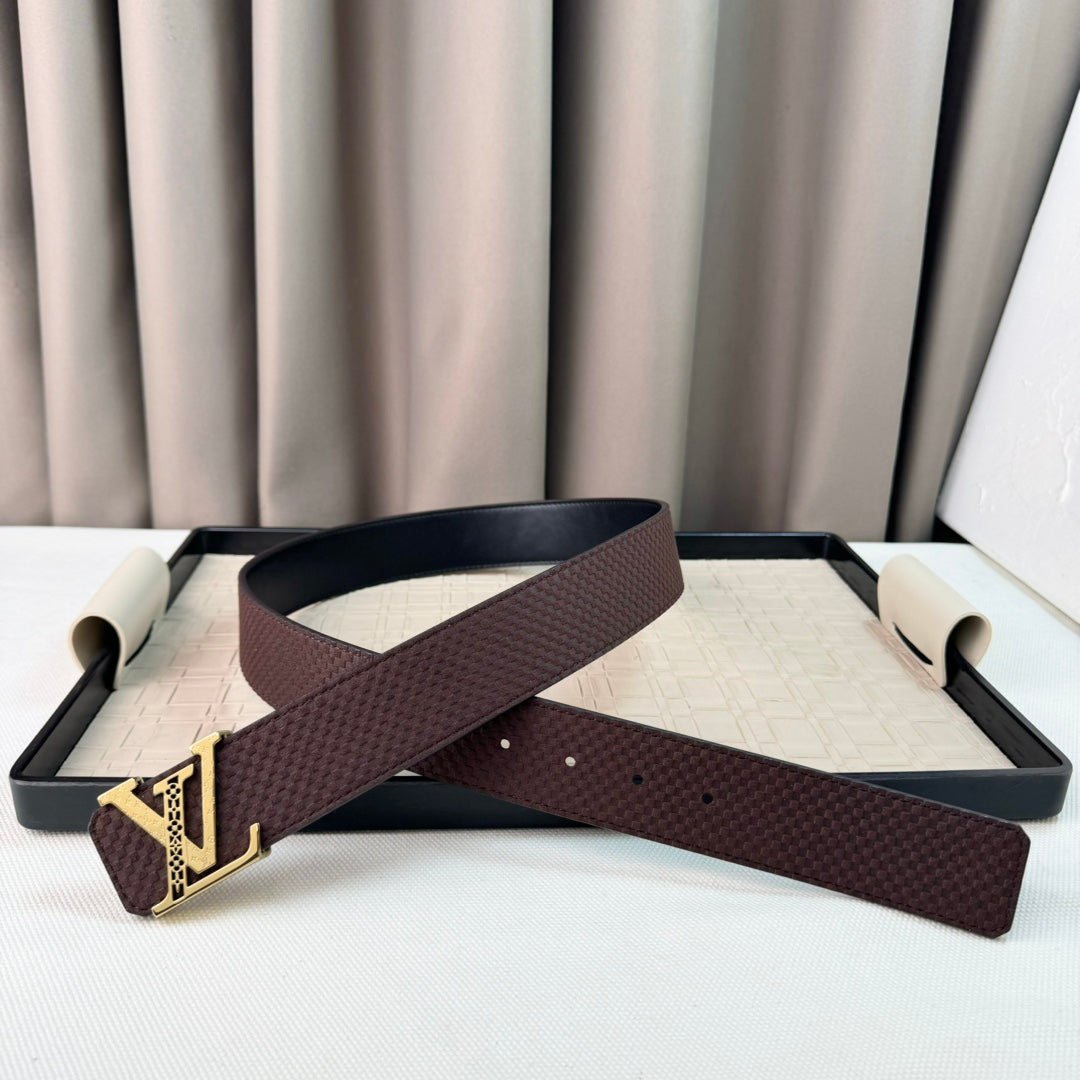 14E25PDE Stylish High quality belt With full package