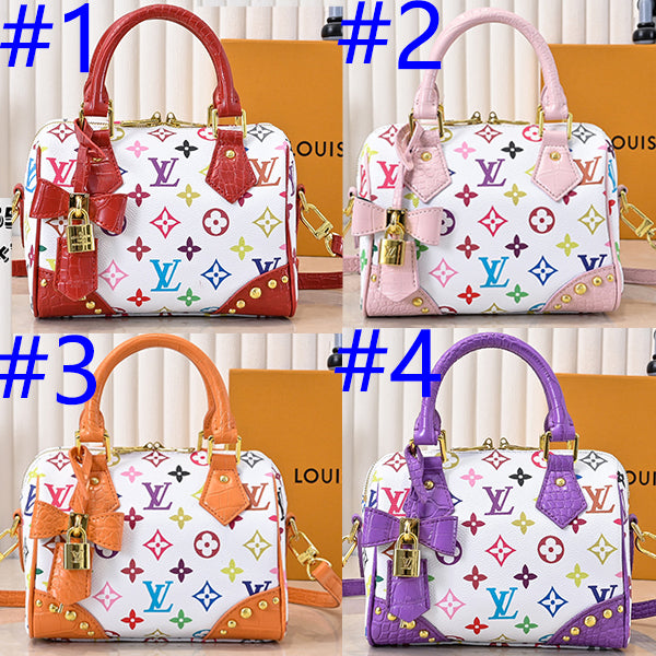 155NE75BDE Stylish leather bag
