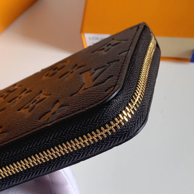 1E06BDE Stylish leather wallets