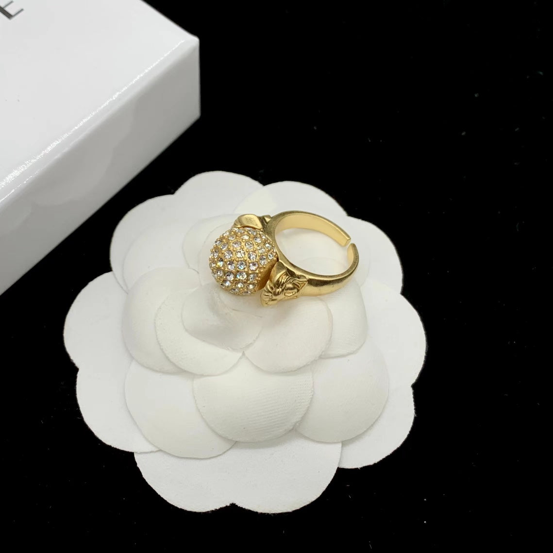 14V200XDE Stylish Necklaces Rings Earrings