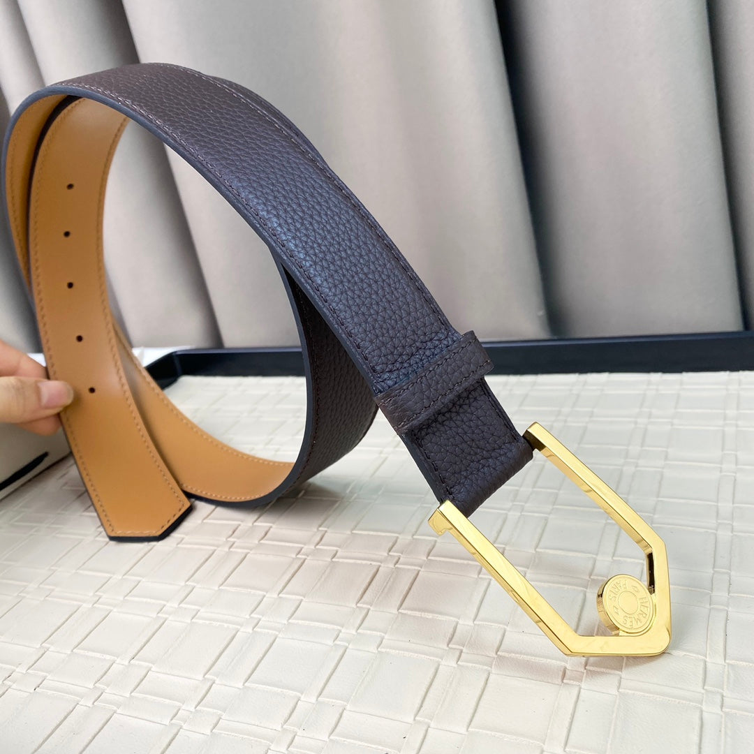 14H107PDE Stylish High quality belt With full package