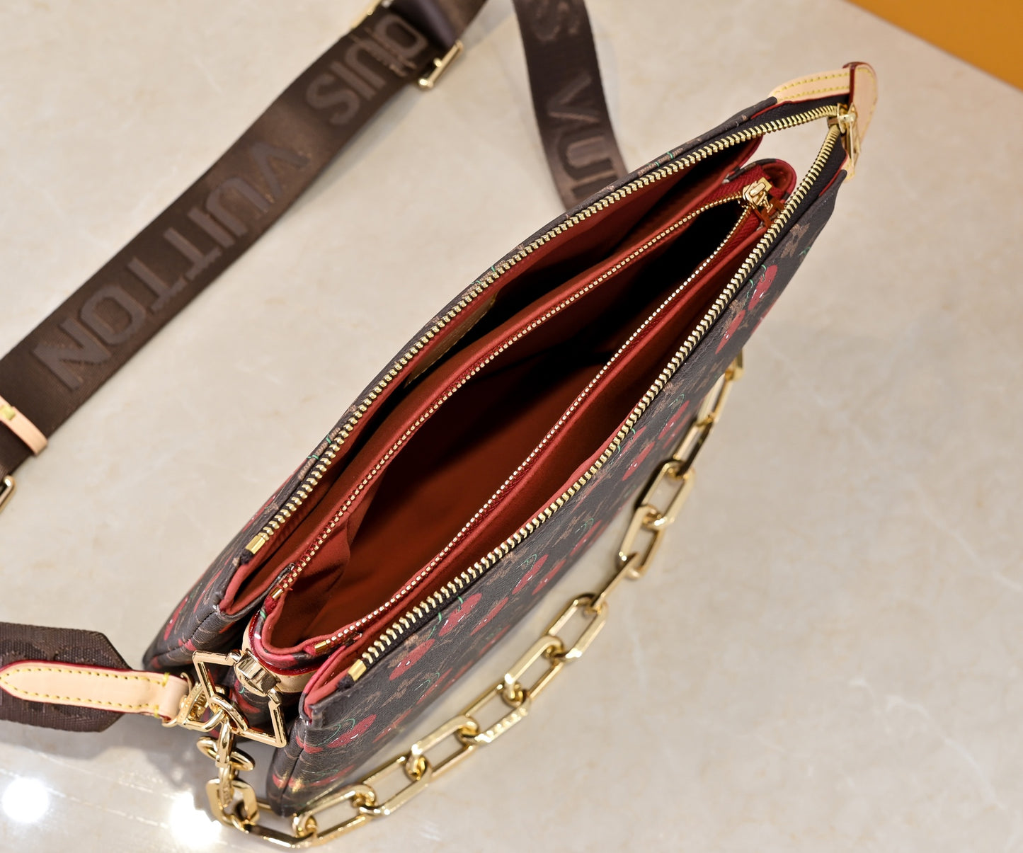15RE29BDE Stylish bag