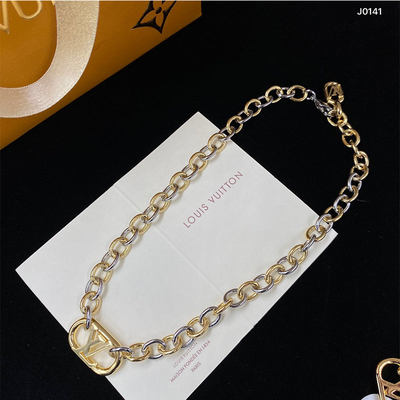 3E534XDE Stylish Bracelets
