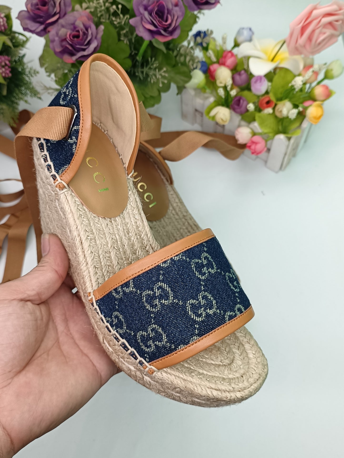 2YB40ZDE Stylish leather High heels