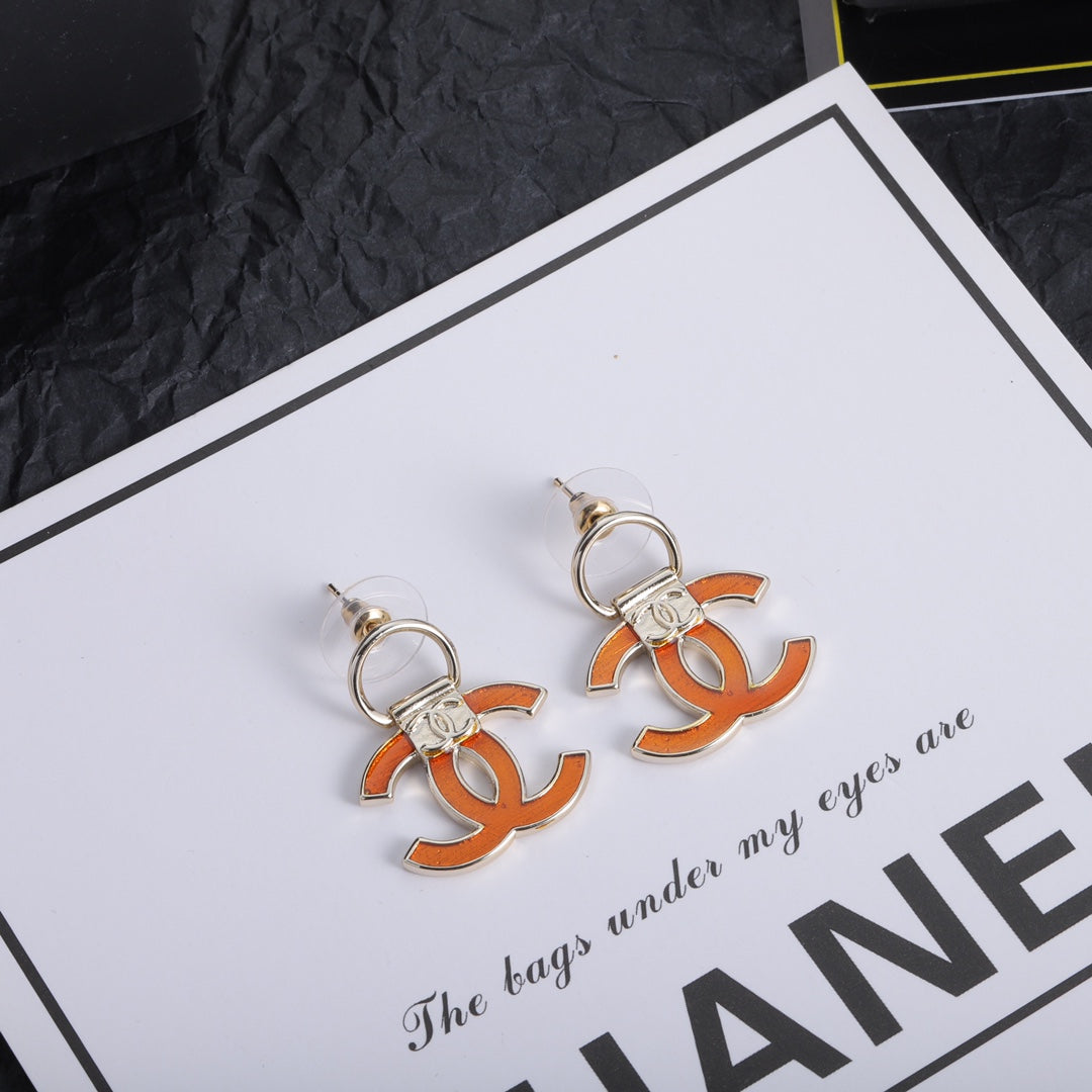 1YC15EDE Stylish Earrings