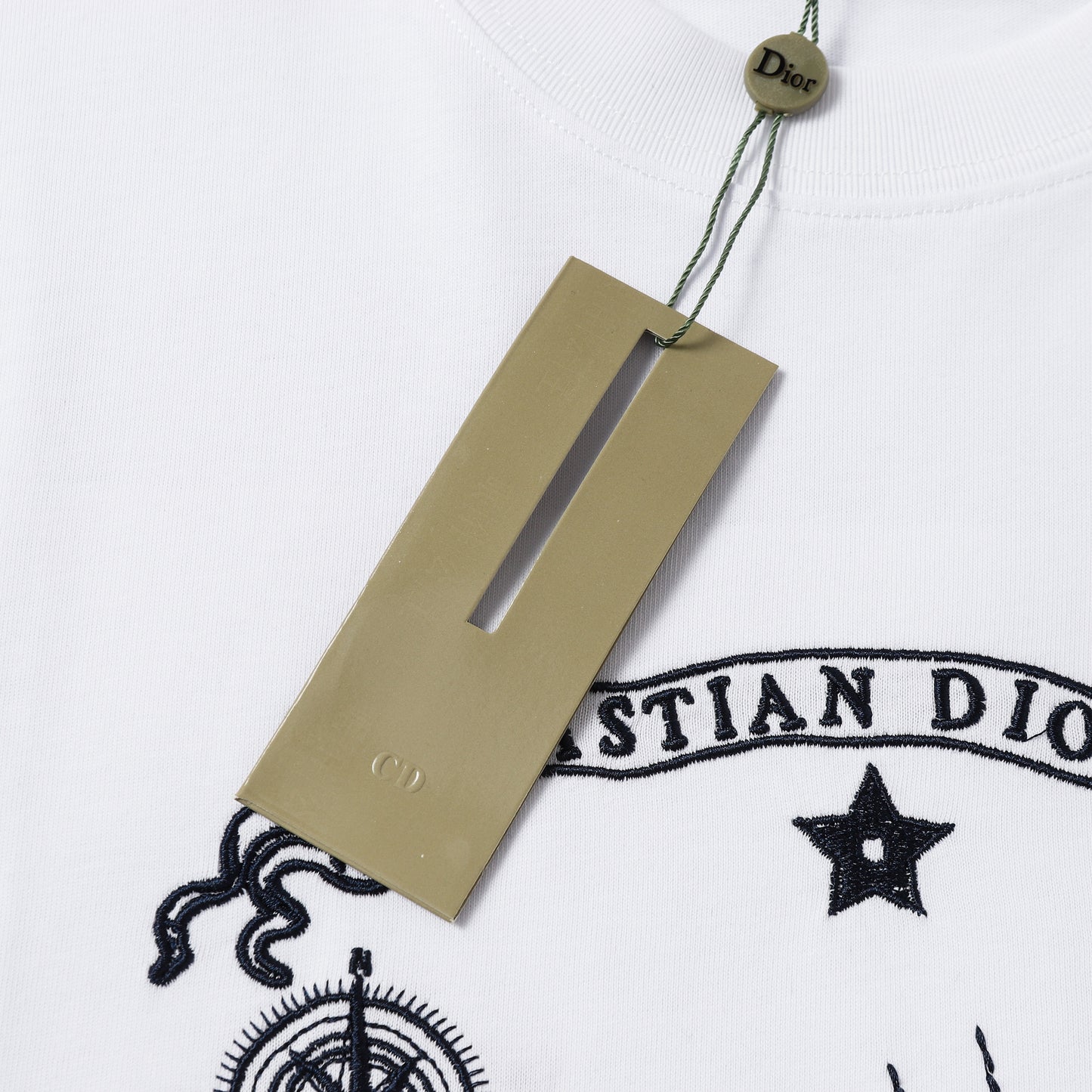 1ZD539UDE Stylish T-shirts