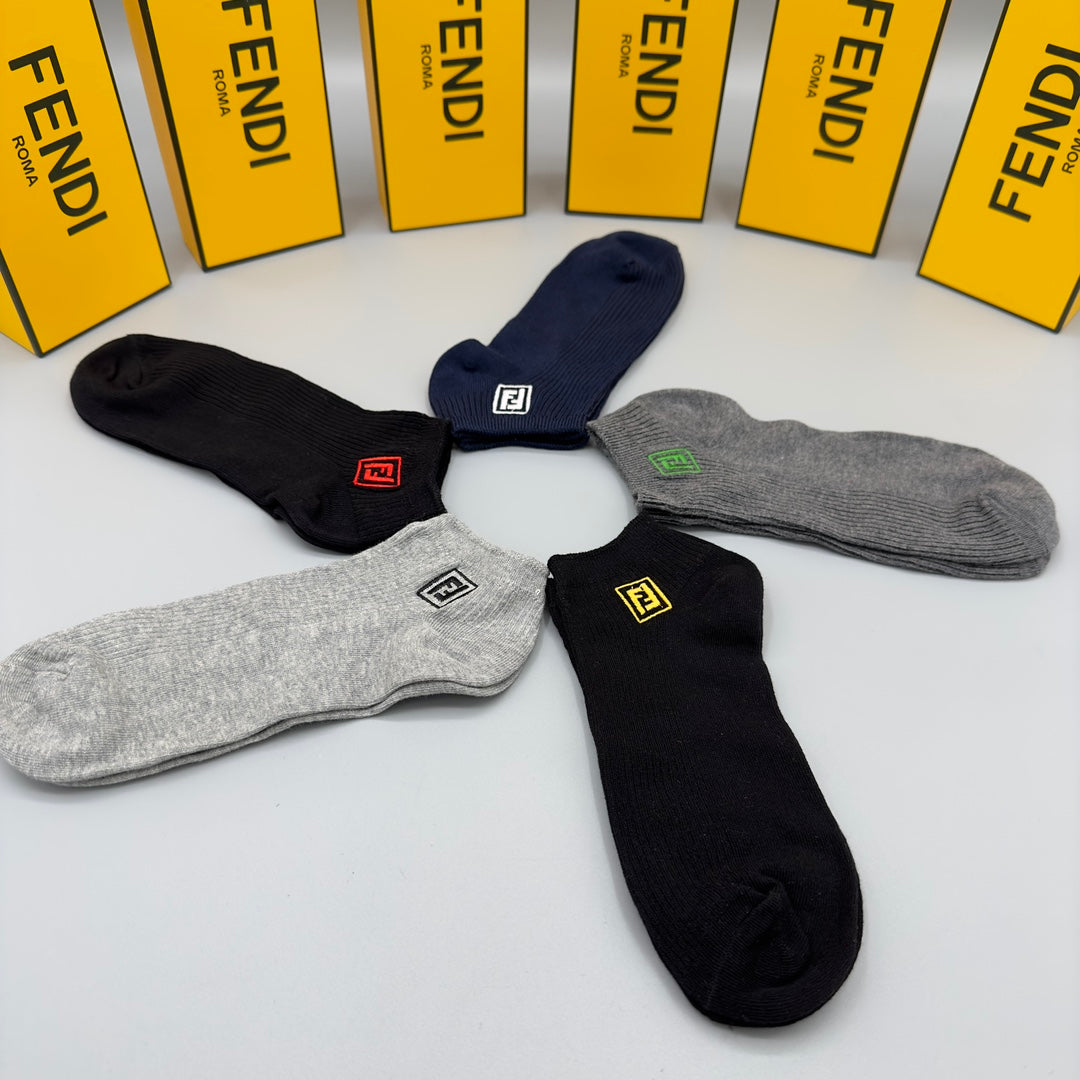 135RF4SDE Stylish socks(5 pairs)
