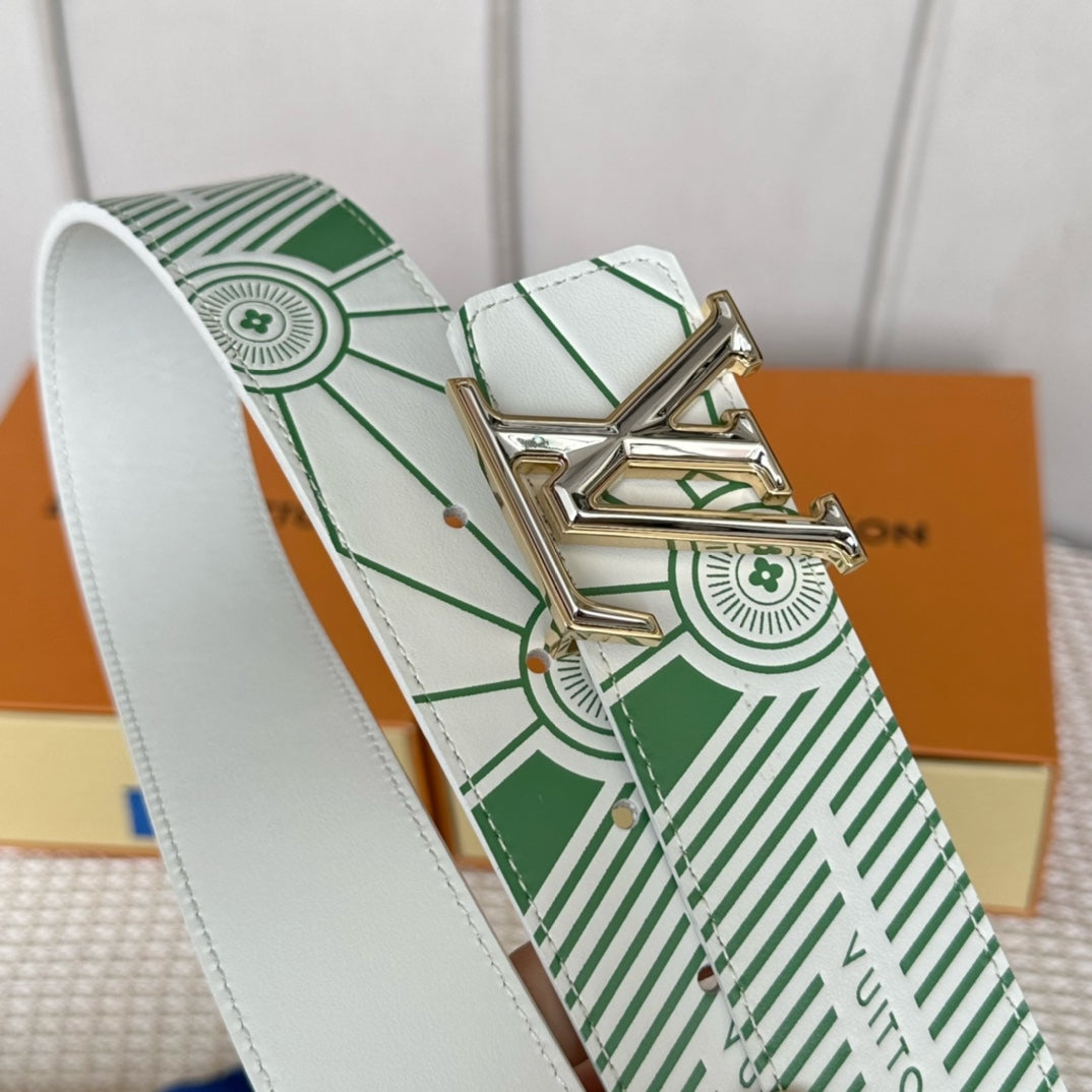 14E54PDE Stylish High quality belt With full package