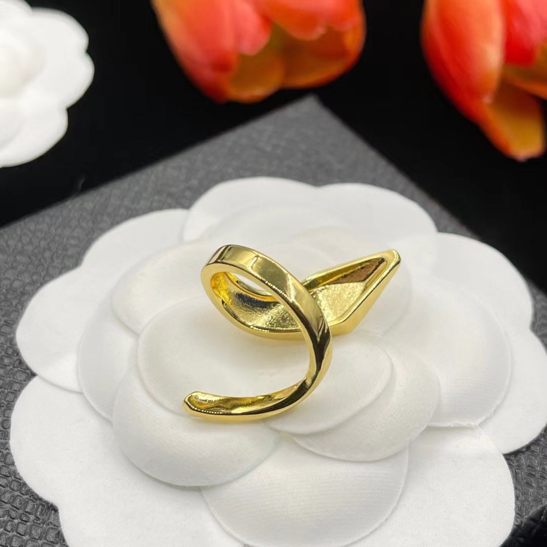 1YPD71JDE Stylish rings