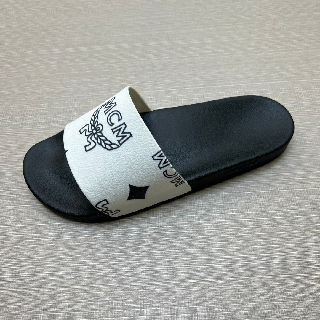 54M43ZDE Stylish slippers