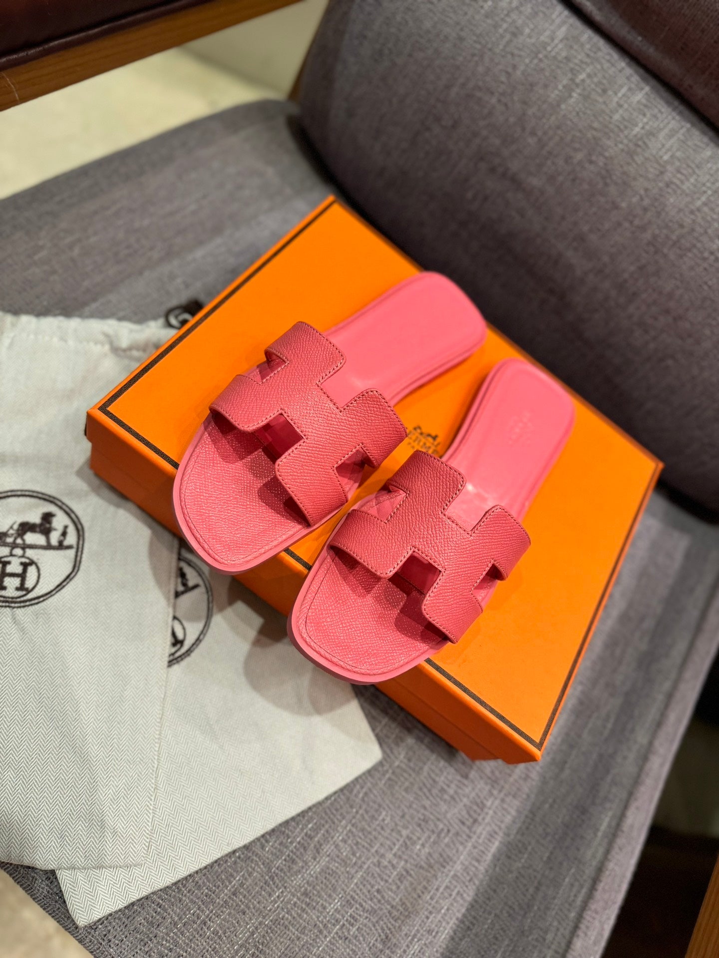 155ZH312ZDE Stylish Slippers