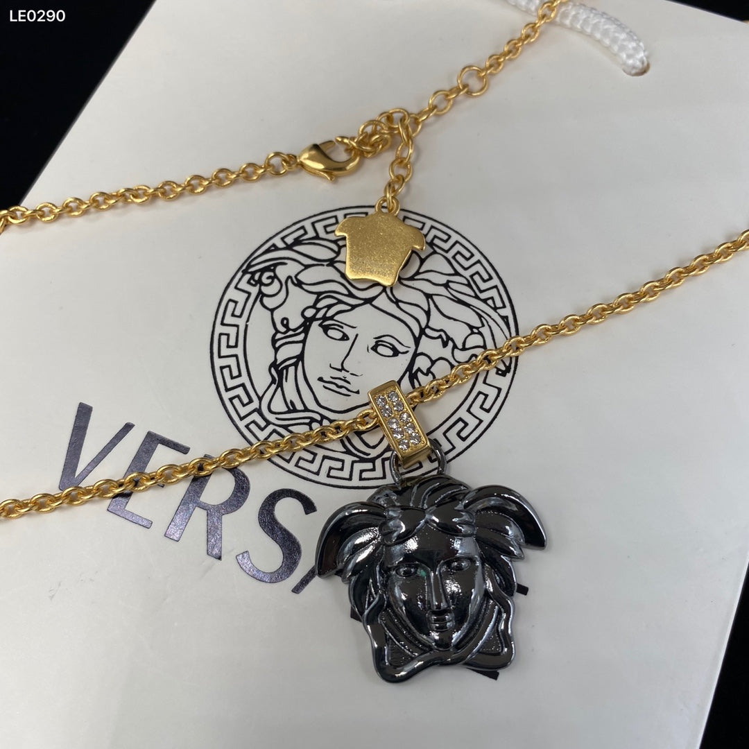 175RV69XDE Stylish Necklace