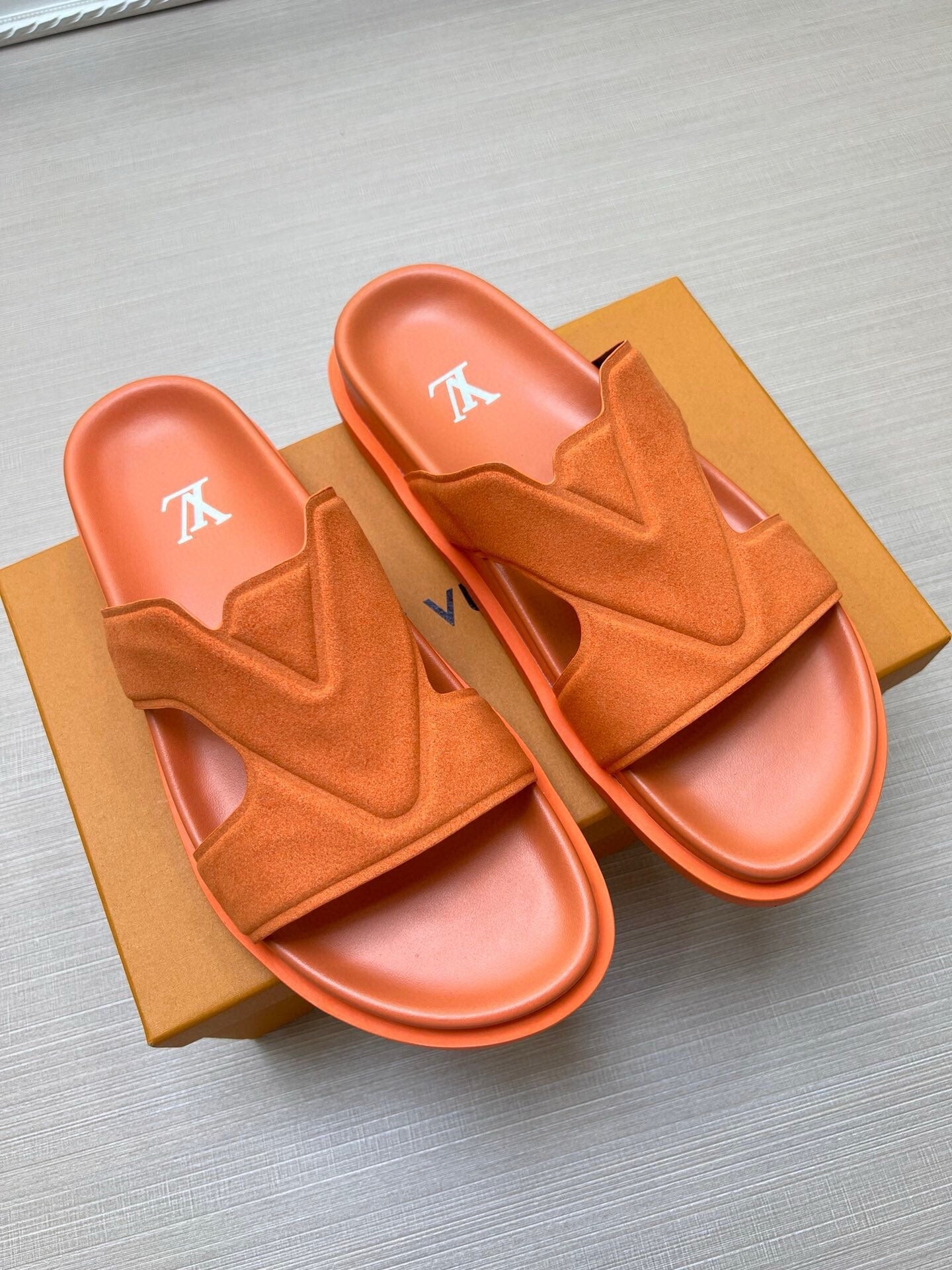 5LE229ZDE Stylish Slippers