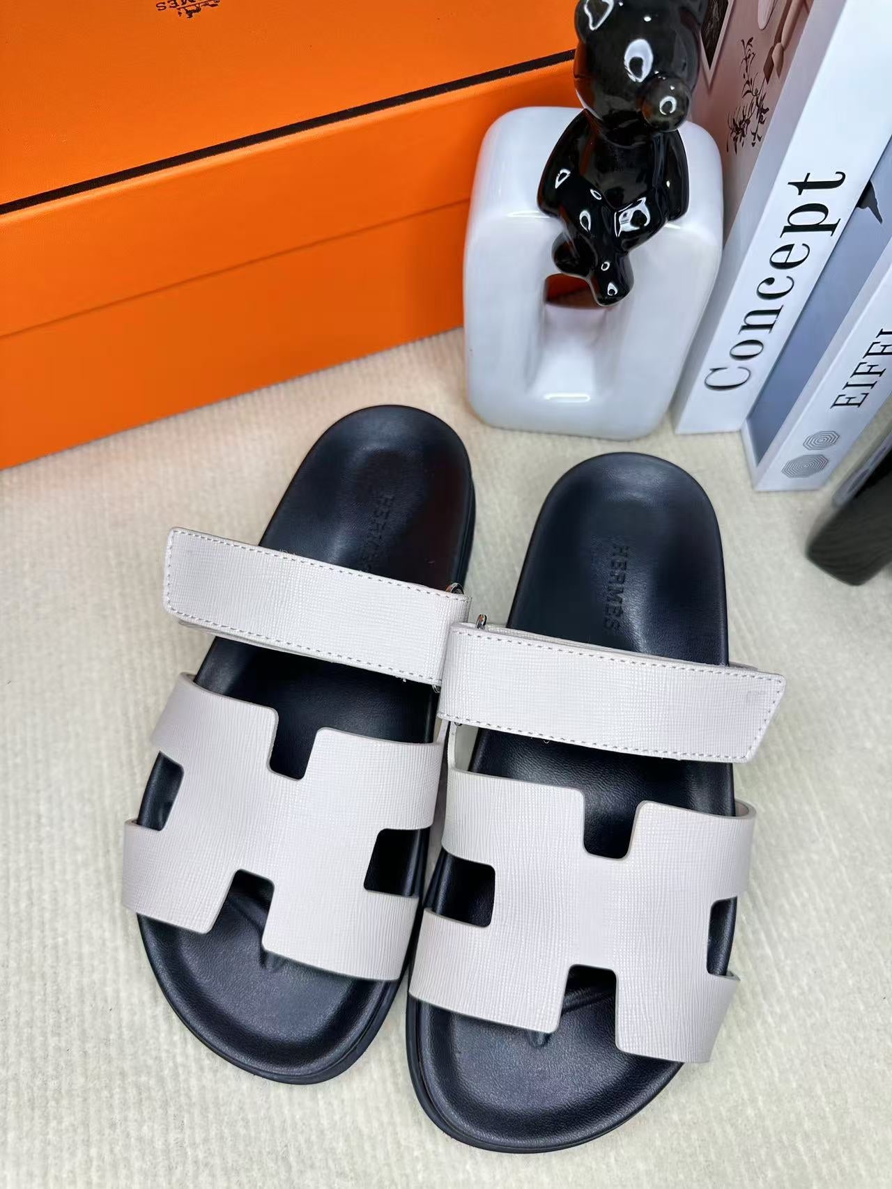255QH28ZDE Stylish leather shoes