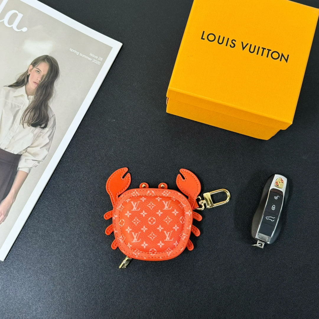 14E26ADE Stylish key closure