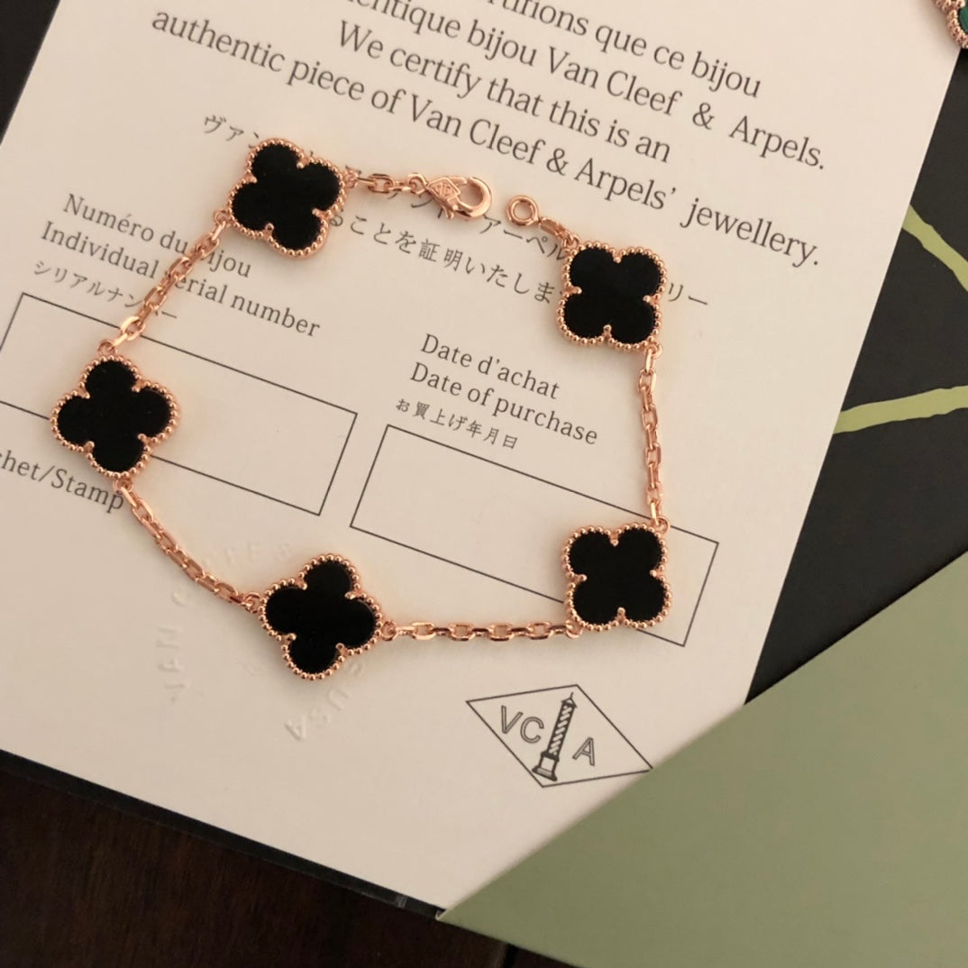 5XVA180KDE Stylish bracelets 5 flowers normal size1.5cm flower
