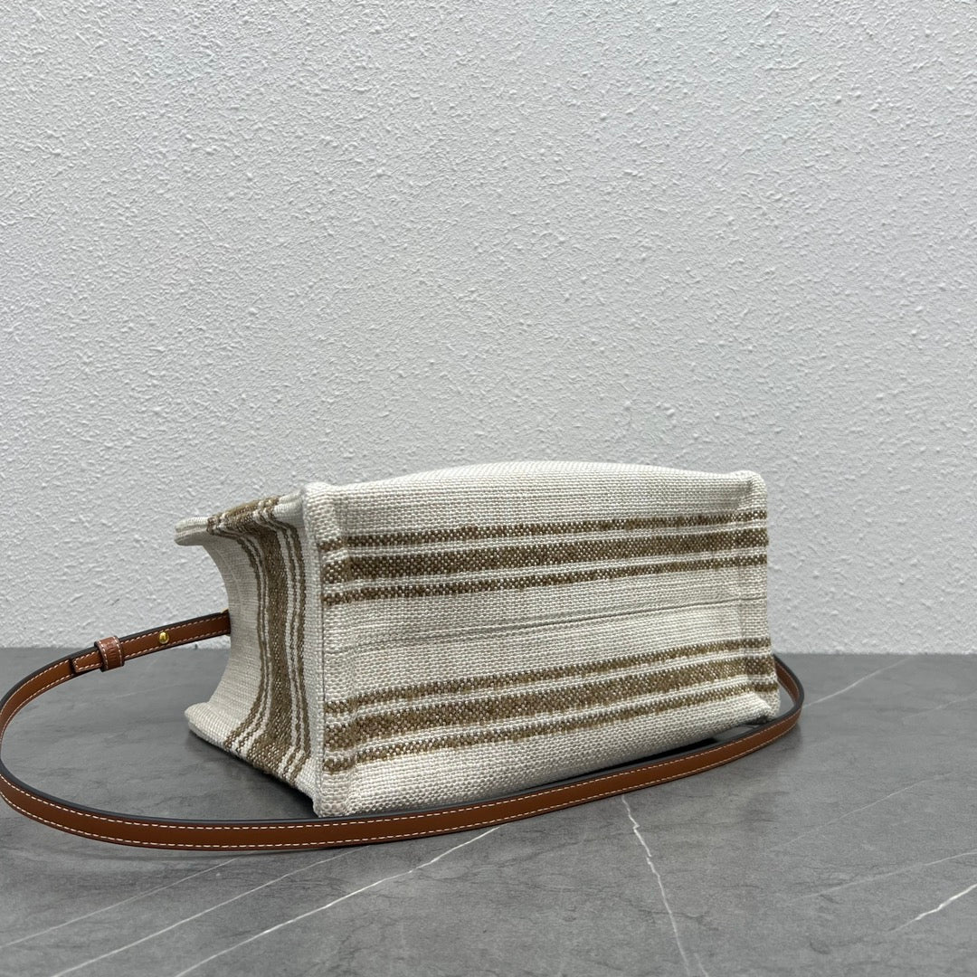 175RCL5BDE Stylish Canvas handbag