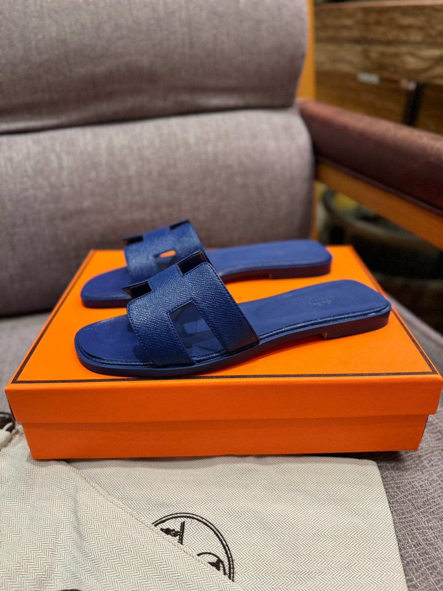 155ZH313ZDE Stylish Slippers