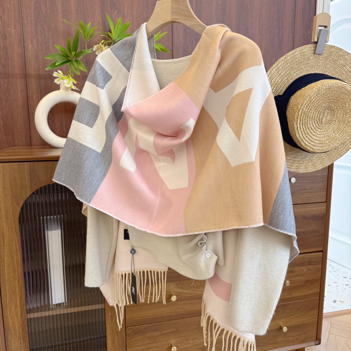 175RC38WDE Stylish Winter Scarves