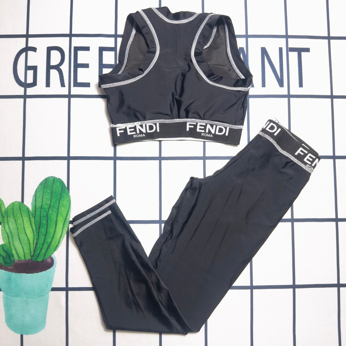14F105YDE Stylish Long sleeve swimsuit