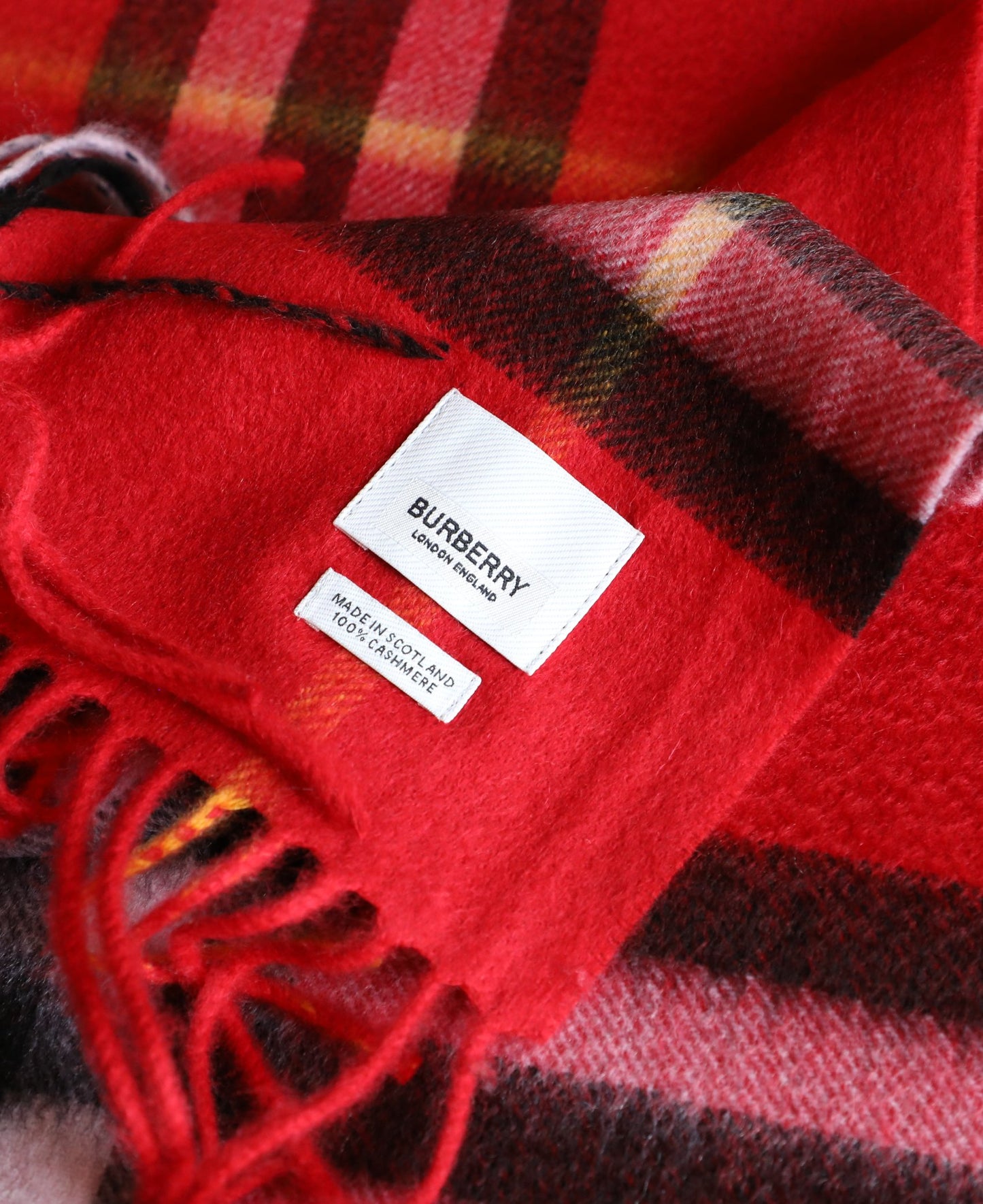 185ZR2WDE Stylish Winter Scarves
